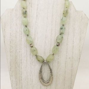 SILPADA Sterling Silver Prehnite Hammered Pendant Beaded Necklace